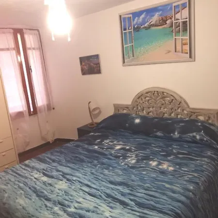 Gli Scogli A Due Passi Dom wakacyjny *