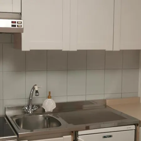 Gli Scogli A Due Passi *