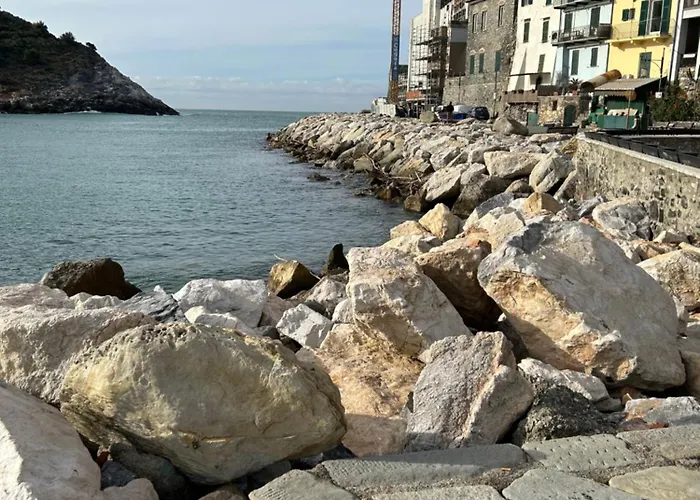 Gli Scogli A Due Passi *